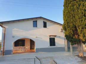 La Batia 1